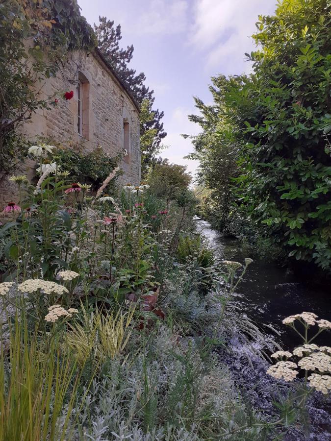 Bed and Breakfast La Malposte Reviers Exterior foto
