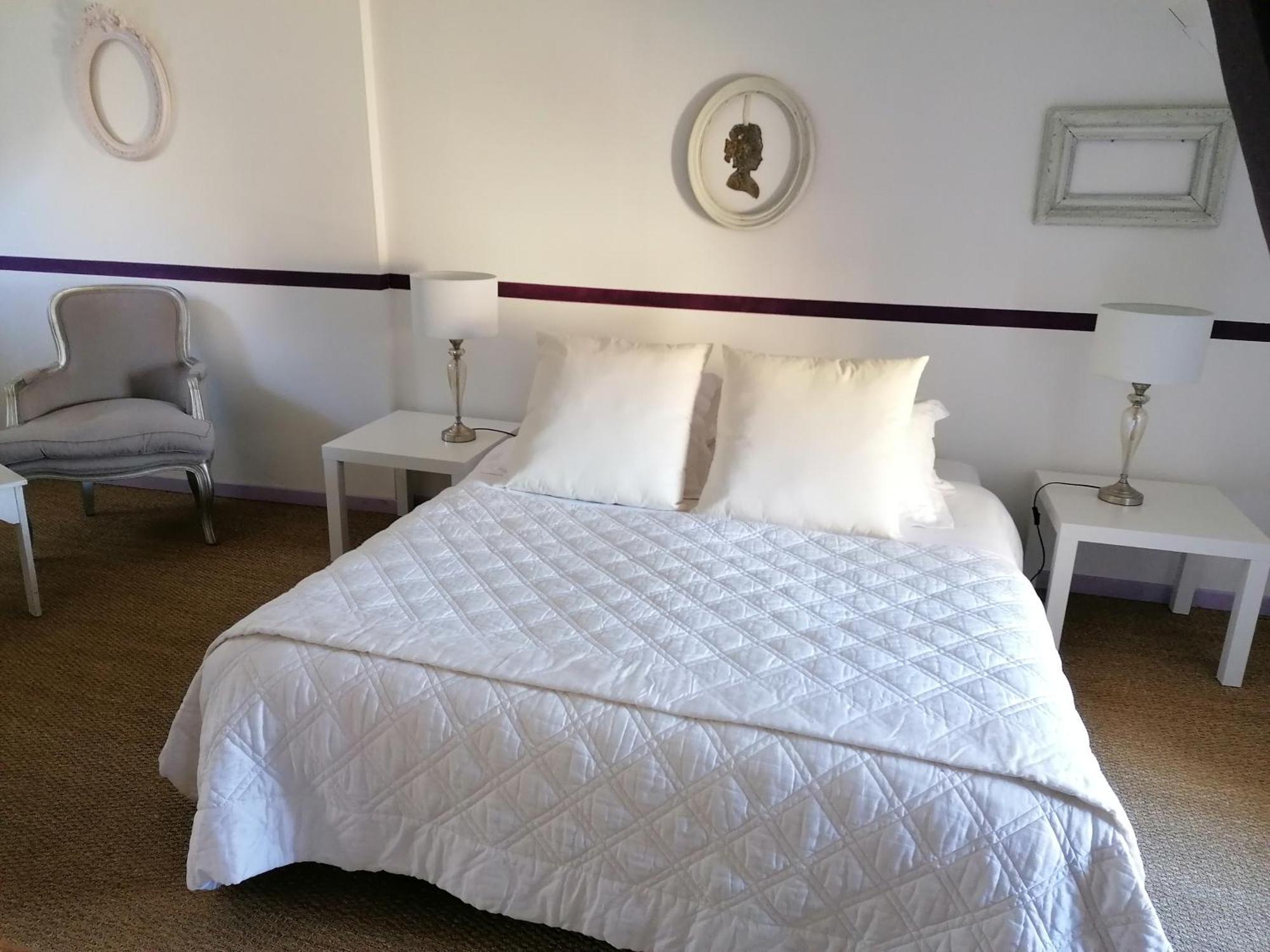 Bed and Breakfast La Malposte Reviers Exterior foto