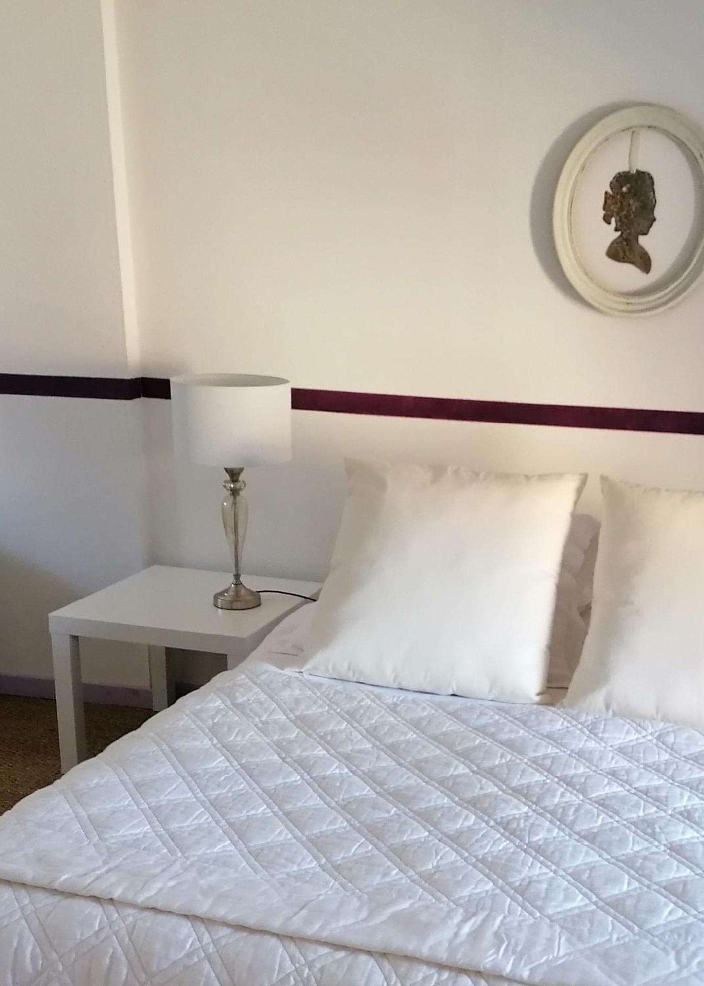 Bed and Breakfast La Malposte Reviers Exterior foto