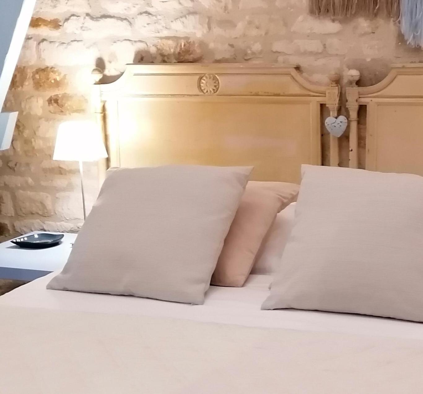 Bed and Breakfast La Malposte Reviers Exterior foto